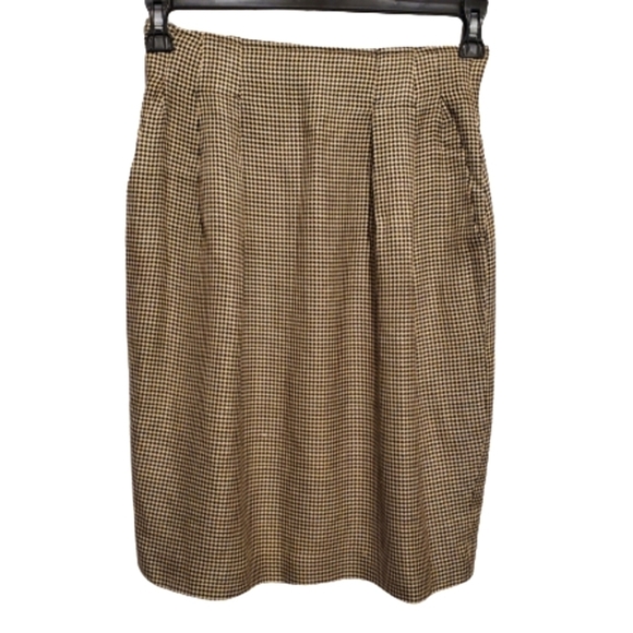 The Works Saks Fifth Avenue Checkered Skirt Size 8 Petite - Picture 1 of 7